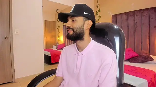 Ryan Jackson  online show from November 2, 2025, 4:26 am