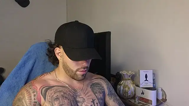 Ades Lowe online show from March 29, 2026, 9:53 am