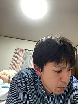 yuma0815 online show from September 19, 2025, 1:23 pm