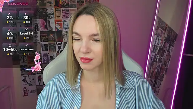 NessaDiazz online show from October 24, 2025, 1:24 am