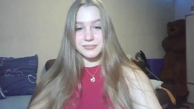 yourhoney Lola  online show from October 19, 2025, 1:34 pm