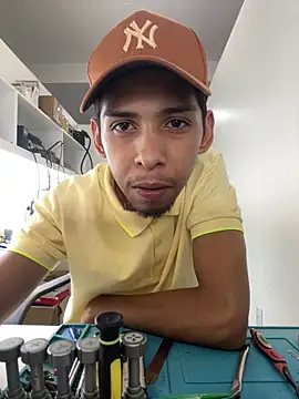 Snapshot of Oqui chatting on March 19, 2026, 7:29 pm Oqui online show from March 19, 2026, 7:29 pm