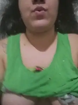 Snapshot of Mari29patty chatting on July 2, 2026, 12:54 am Mari29patty online show from July 2, 2026, 12:54 am