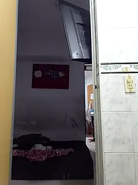 SweettyNaugthy online show from January 7, 2026, 4:59 am