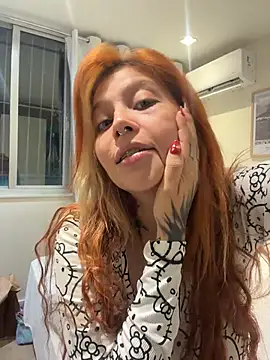 Snapshot of YunoRose_ chatting on May 10, 2026, 1:11 am YunoRose online show from May 10, 2026, 1:11 am