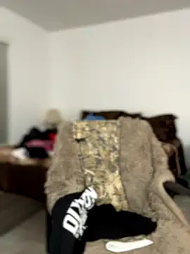 Alix Valentine online show from November 3, 2025, 2:46 am