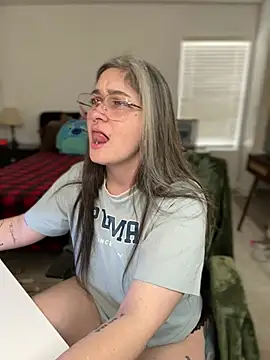 Snapshot of Alix_Valentine chatting on February 12, 2026, 8:04 pm Alix Valentine online show from February 12, 2026, 8:04 pm