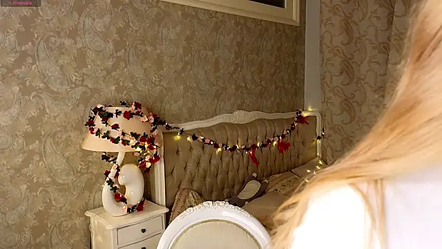 Emma Frosty online show from January 14, 2026, 9:42 pm