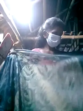 Snapshot of Tamilauntyhot chatting on September 13, 2025, 4:23 am Tamilauntyhot online show from September 13, 2025, 4:23 am