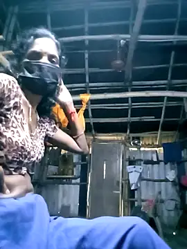 Snapshot of Tamilauntyhot chatting on September 26, 2025, 2:15 am Tamilauntyhot online show from September 26, 2025, 2:15 am