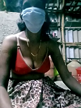 Snapshot of Tamilauntyhot chatting on October 4, 2025, 2:53 am Tamilauntyhot online show from October 4, 2025, 2:53 am