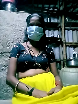 Snapshot of Tamilauntyhot chatting on October 15, 2025, 4:29 pm Tamilauntyhot online show from October 15, 2025, 4:29 pm