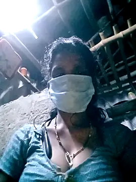 Snapshot of Tamilauntyhot chatting on October 17, 2025, 1:57 pm Tamilauntyhot online show from October 17, 2025, 1:57 pm