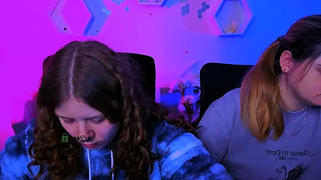 inga gree online show from November 25, 2025, 8:20 pm