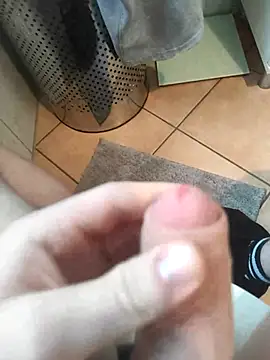 Monsterboy18 online show from October 19, 2025, 2:40 pm