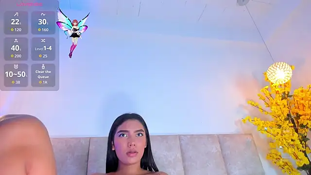 Snapshot of AbellaDannger chatting on October 20, 2025, 2:23 am AbellaDannger online show from October 20, 2025, 2:23 am