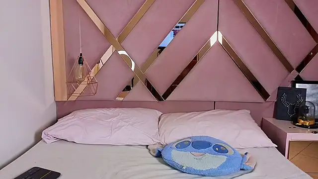 Sthephany grand online show from October 17, 2025, 5:59 pm