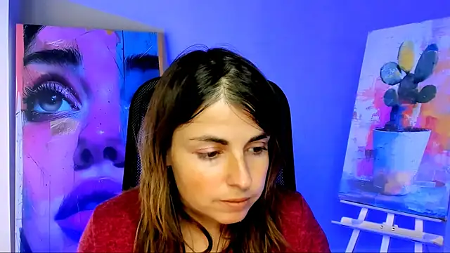 Snapshot of MartaEdams chatting on October 21, 2025, 6:14 am MartaEdams online show from October 21, 2025, 6:14 am