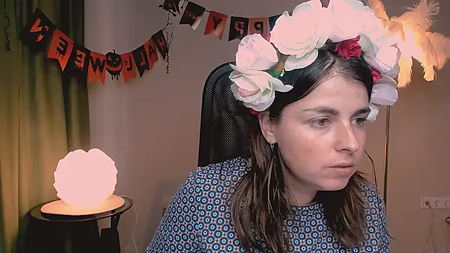 Snapshot of MartaEdams chatting on November 7, 2025, 6:24 am MartaEdams online show from November 7, 2025, 6:24 am