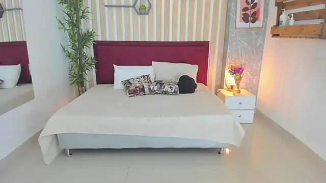 SamayRyann online show from March 3, 2026, 1:39 pm