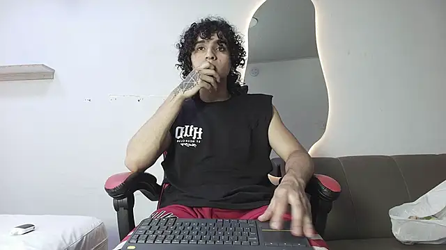 JackesTaylor online show from March 31, 2026, 6:14 am