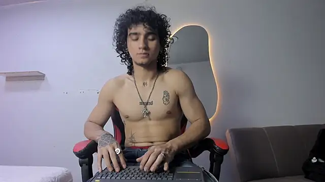 JackesTaylor online show from April 25, 2026, 5:10 am