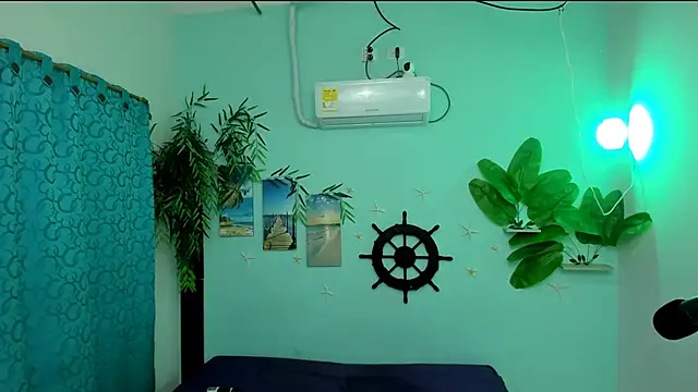 eladyrous98 online show from November 7, 2025, 12:38 pm