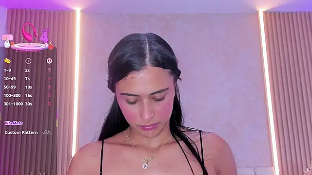 ZOEBARLOWE online show from October 18, 2025, 6:08 pm