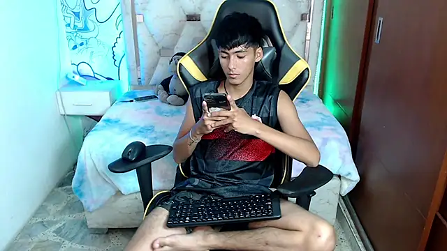 Snapshot of yiisu_ chatting on October 16, 2025, 6:20 pm yiisu online show from October 16, 2025, 6:20 pm