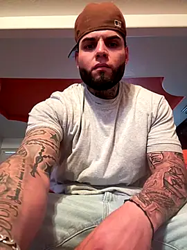 crazybarber69 online show from December 4, 2025, 11:24 pm