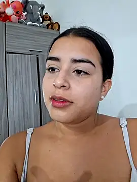 Snapshot of channell0 chatting on September 23, 2025, 5:43 am channell0 online show from September 23, 2025, 5:43 am