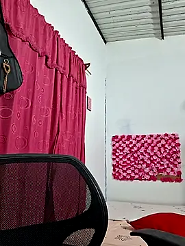 Snapshot of channell0 chatting on October 7, 2025, 5:48 am channell0 online show from October 7, 2025, 5:48 am