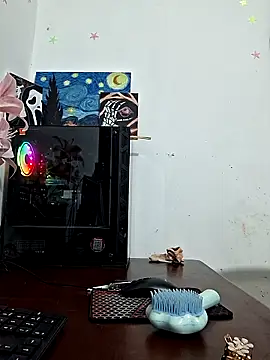 Snapshot of channell0 chatting on October 19, 2025, 5:52 am channell0 online show from October 19, 2025, 5:52 am