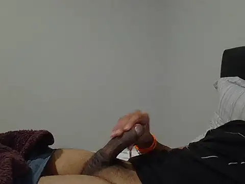 Snapshot of Sailor9898 chatting on October 29, 2025, 1:19 am Sailor9898 online show from October 29, 2025, 1:19 am