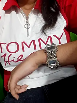 Kavya68 online show from November 13, 2025, 6:23 am