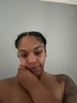 Regina69slut online show from June 29, 2026, 7:58 am