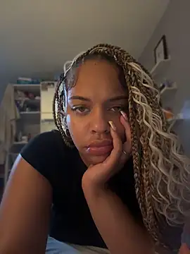 Regina69slut online show from July 5, 2026, 9:44 pm