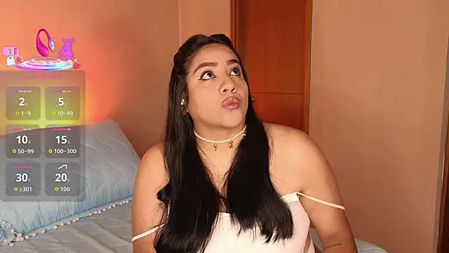 Snapshot of VicSerna chatting on November 26, 2025, 12:55 am VicSerna online show from November 26, 2025, 12:55 am