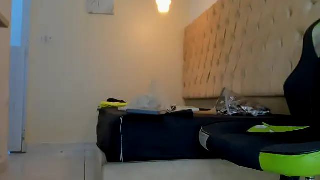 Snapshot of Darkknightx01 chatting on October 30, 2025, 2:02 am Darkknightx01 online show from October 30, 2025, 2:02 am