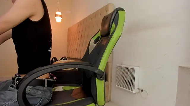 Snapshot of Darkknightx01 chatting on November 9, 2025, 2:10 am Darkknightx01 online show from November 9, 2025, 2:10 am