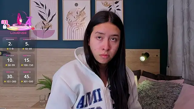 Snapshot of SarahMiler_ chatting on February 26, 2026, 11:42 am SarahMiler online show from February 26, 2026, 11:42 am