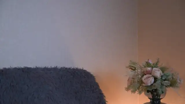 ywixos online show from October 16, 2025, 1:23 pm