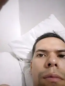 Gabrielxxx440 online show from November 3, 2025, 1:23 pm