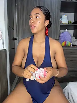 Mia sweet80 online show from November 17, 2025, 3:12 am