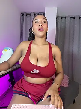 Mia sweet80 online show from March 25, 2026, 3:56 am