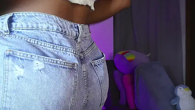 Mia sweet80 online show from June 1, 2026, 4:58 am