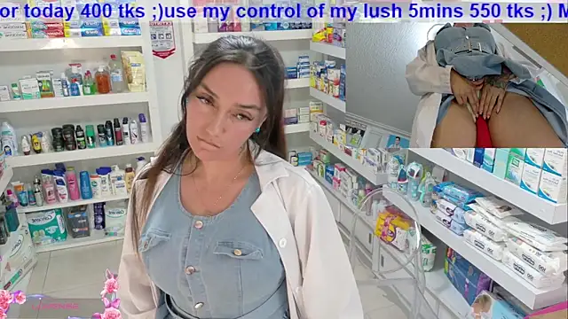 Snapshot of swmilena_hot_ chatting on November 12, 2025, 3:18 am swmilena hot online show from November 12, 2025, 3:18 am