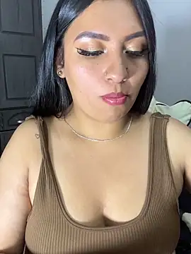 Issa Santana online show from October 13, 2025, 7:36 pm