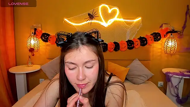 Snapshot of Tina_Porter chatting on October 26, 2025, 1:33 am Tina Porter online show from October 26, 2025, 1:33 am