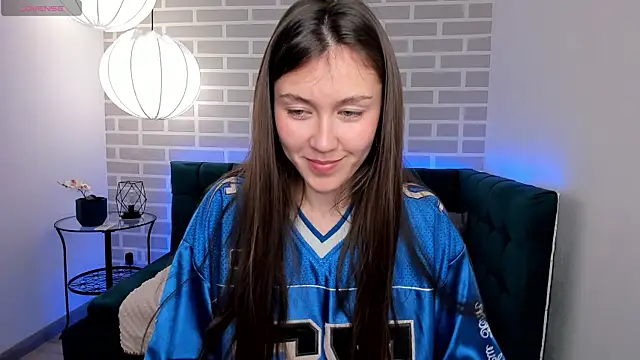 Snapshot of Tina_Porter chatting on November 8, 2025, 1:50 am Tina Porter online show from November 8, 2025, 1:50 am